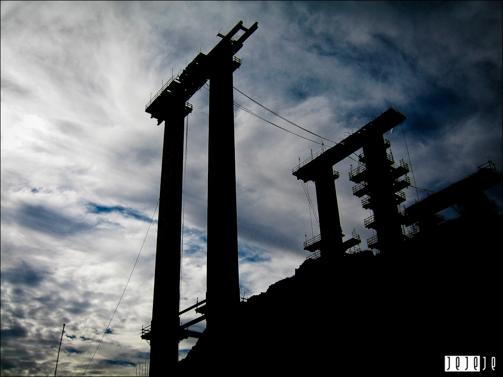 IMAGE: http://photo.junaiten.no/2006/travel/images/IMG_0139.jpg